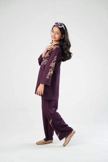 2-PIECE EMBROIDED SHORT SHIRT WITH BELL BOTTOM TROUSER